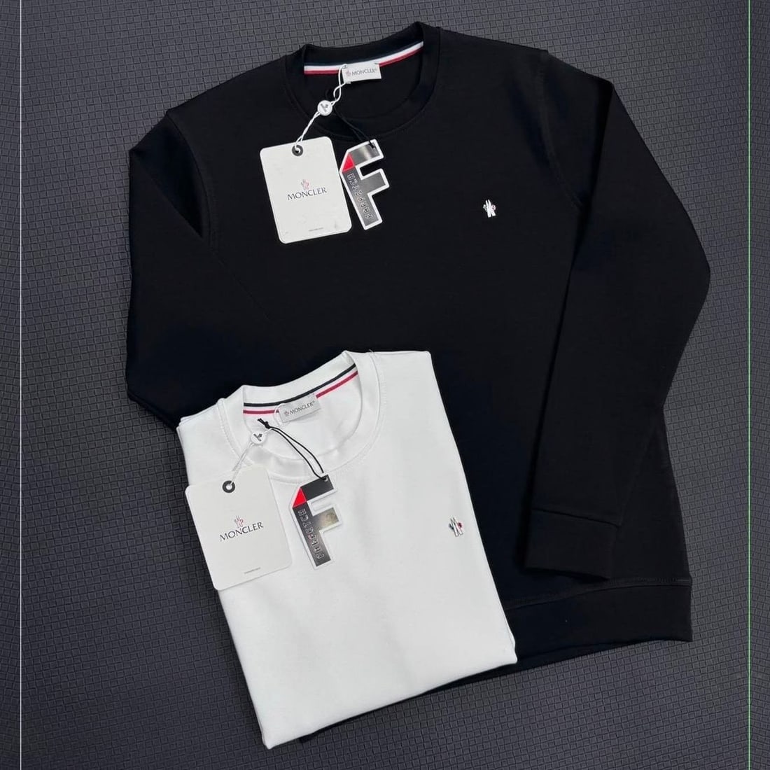 Moncler Dukserica s malim logom